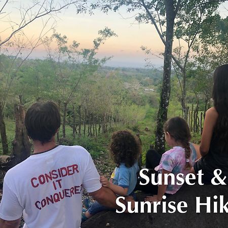 Soursop Hostel Cueta Екстериор снимка