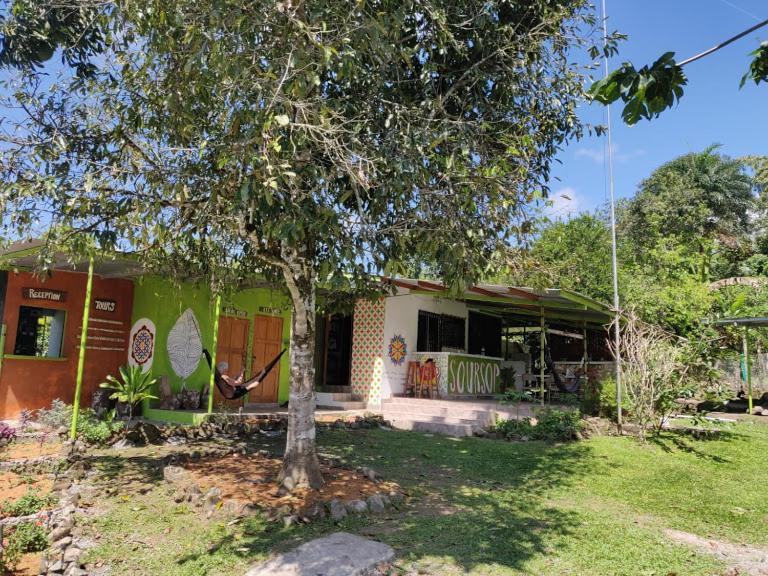 Soursop Hostel Cueta Екстериор снимка